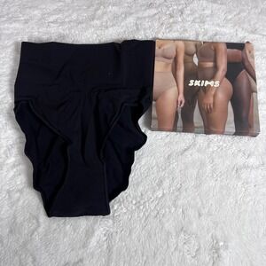 SKIMS Core Control Brief Onyx Black High Waisted Shapewear SH-MTB-0109 L/XL NEW